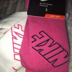 ✨6 New Nike Athletic Socks Bundle ✨